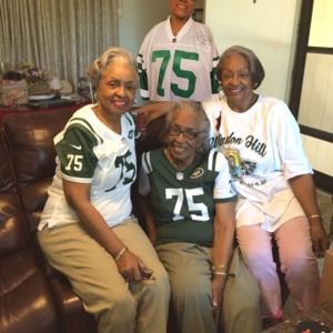 Meet your Posher, Sharon